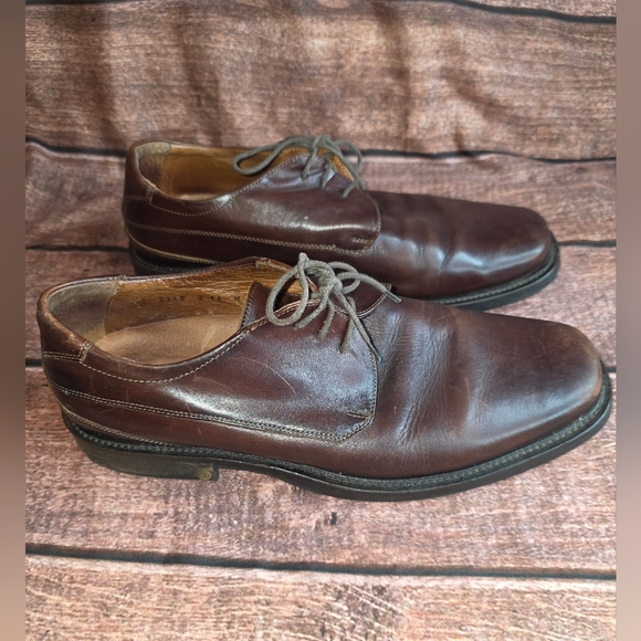 Johnston & Murphy Other - Johnston & Murphy Handcrafted Brown Leather Oxford Shoes Size 12M Italy